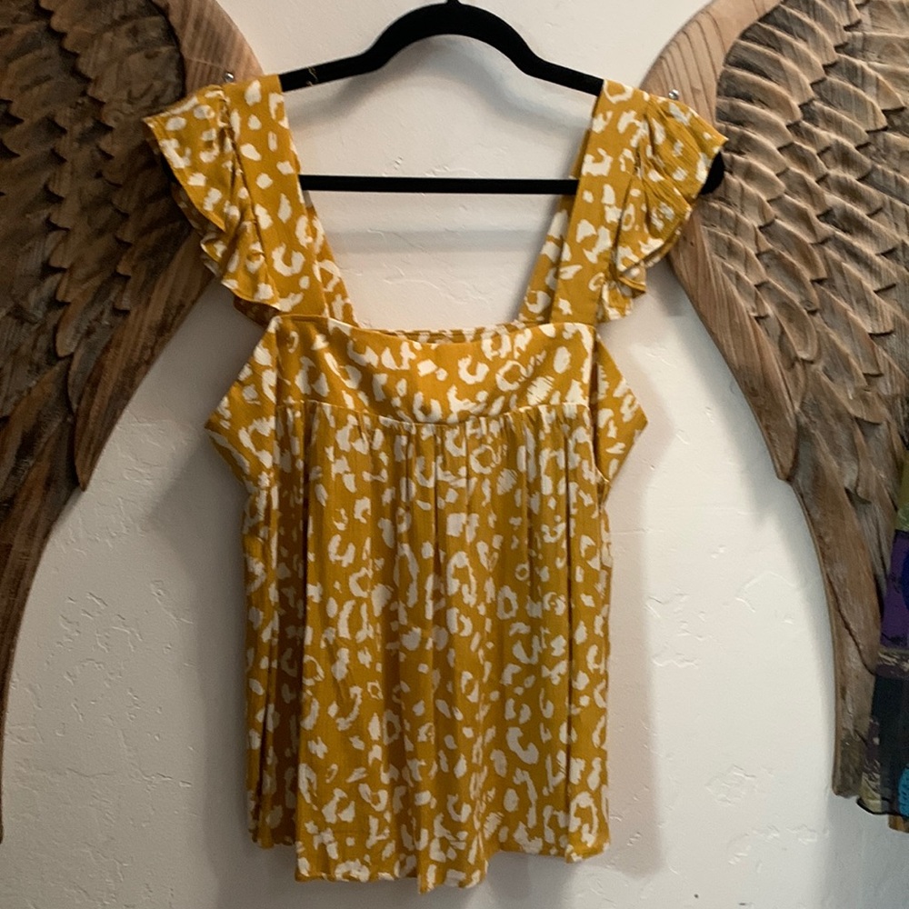 Savanna Jane mustard leopard blouse NWT